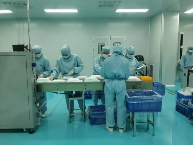 十萬級醫(yī)用口罩車間工藝結(jié)構(gòu)材料介紹？